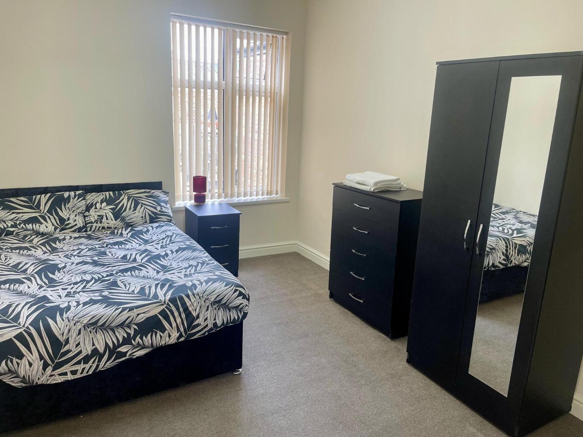 Stylish 1-Bed Apt - Sleeps 4 - Parking - Wifi Manchester Buitenkant foto