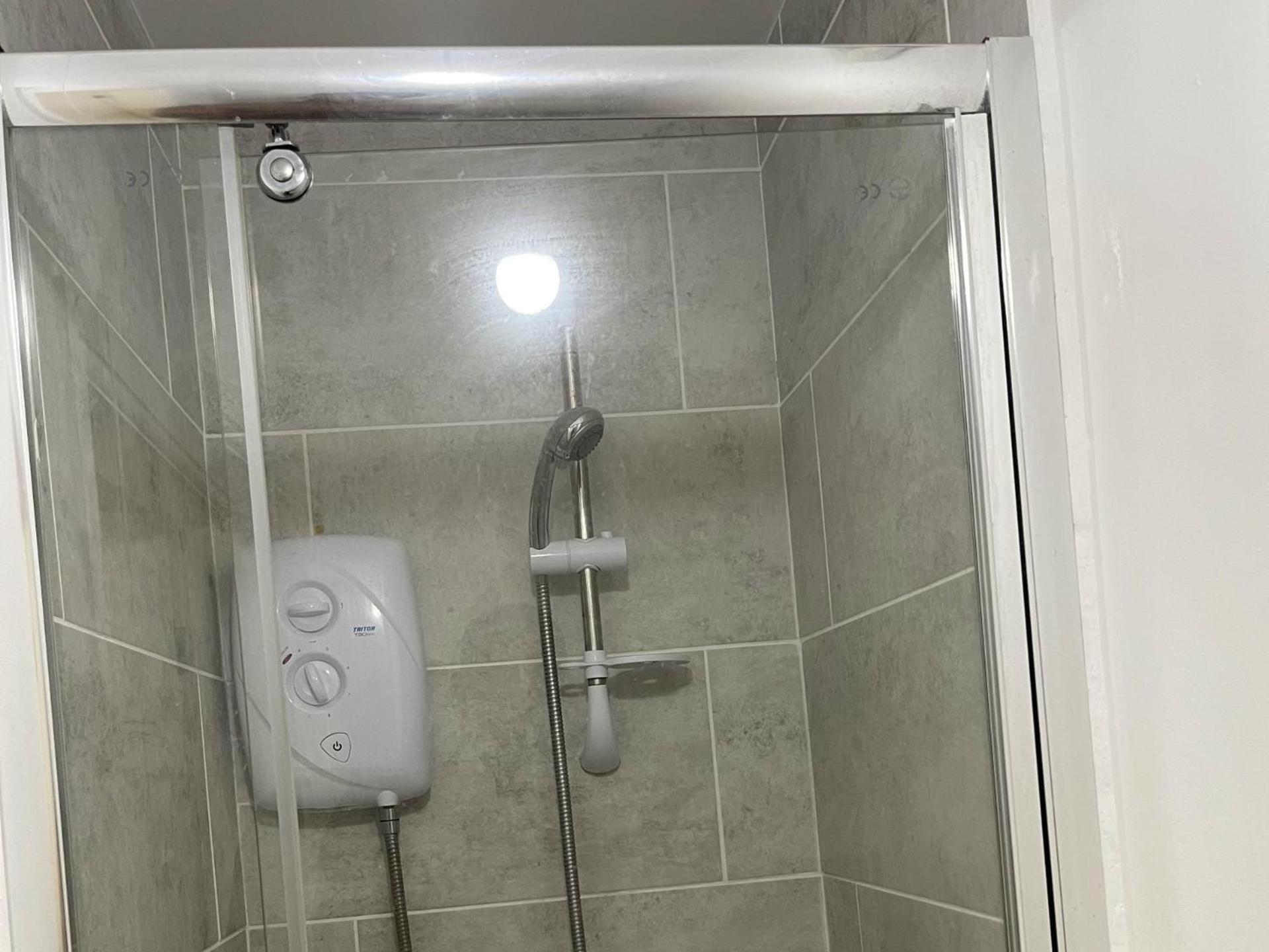 Stylish 1-Bed Apt - Sleeps 4 - Parking - Wifi Manchester Buitenkant foto